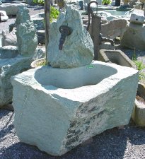 Brunnen Stein Naturstein Gartenbrunnen Steinmetz Vorarlberg