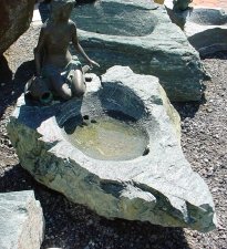 Brunnen Stein Steinbrunnen Naturstein Gartenbrunnen Steinmetz Vorarlberg